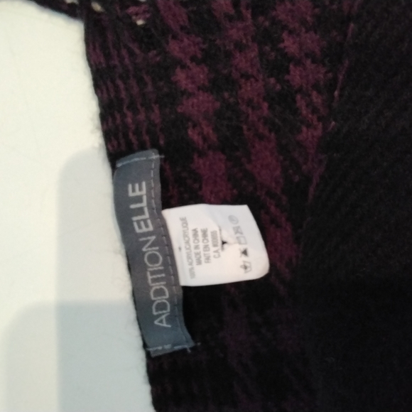 Ladies Wrap/blanket sweater - Picture 5 of 7